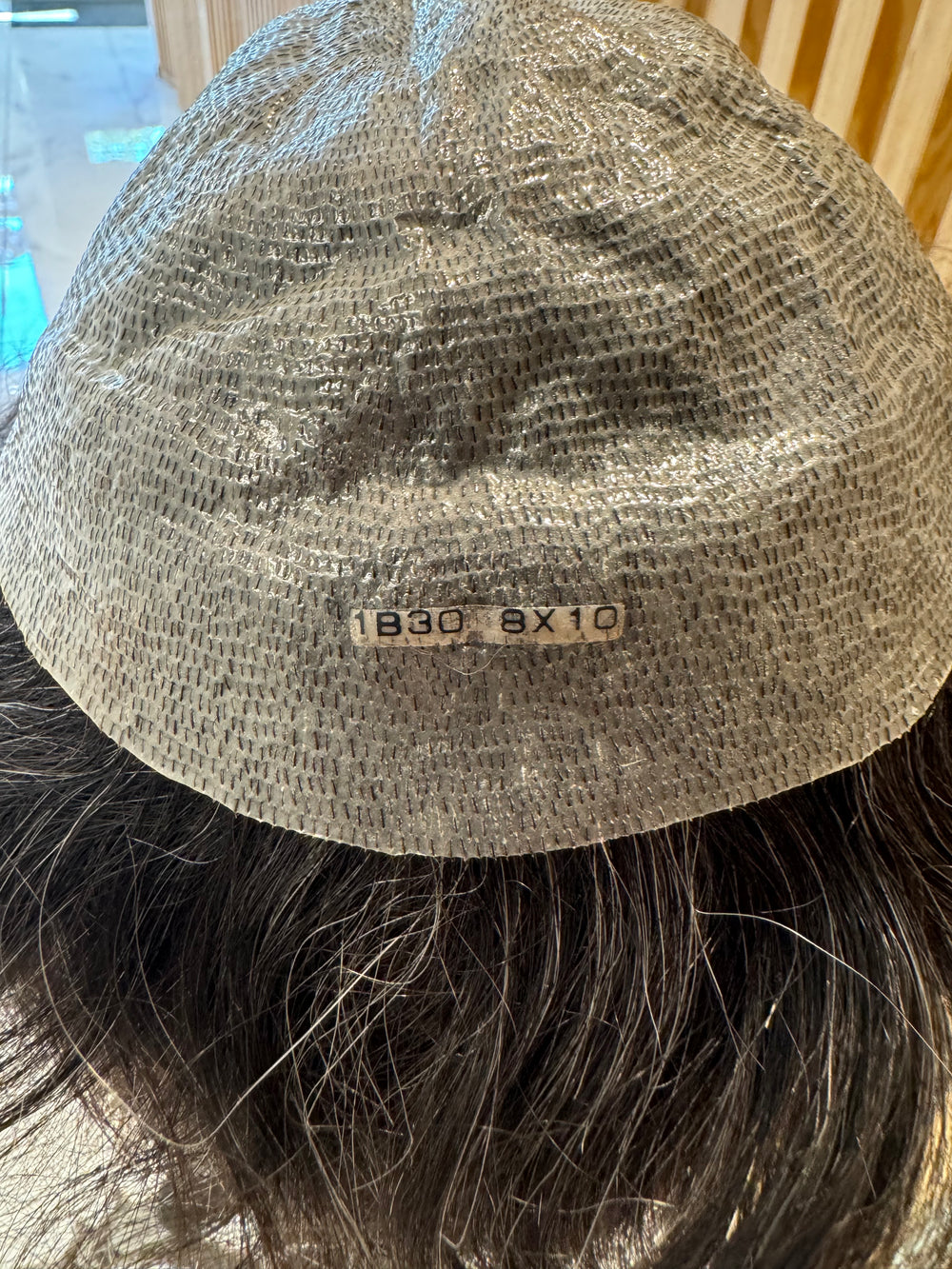 Prothèse capillaire Ultra HD avec des cheveux blancs 30% (non remboursable ni échangeable)