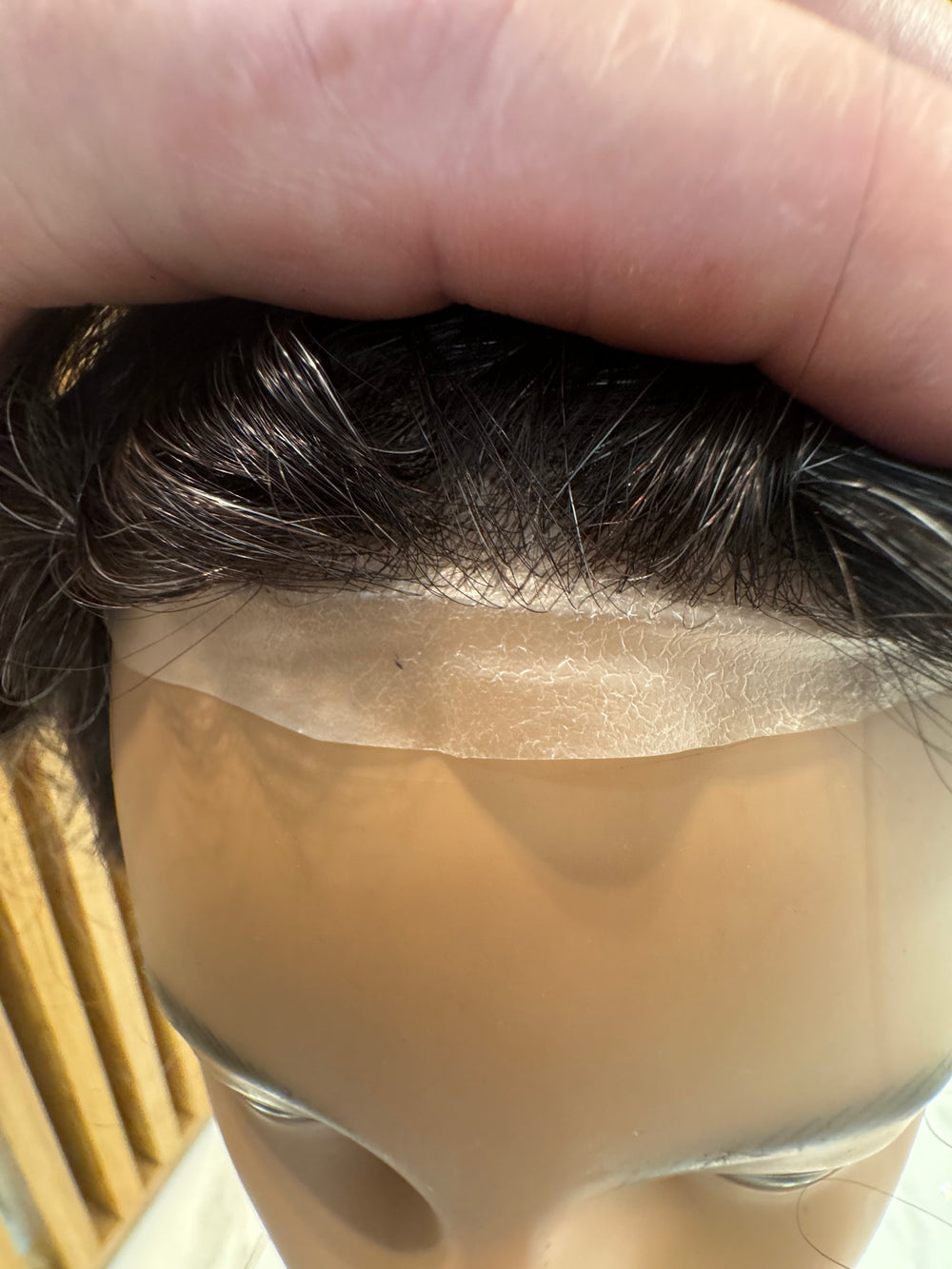 Prothèse capillaire Ultra HD-S couleur 1B20 (non remboursable ni échangeable)