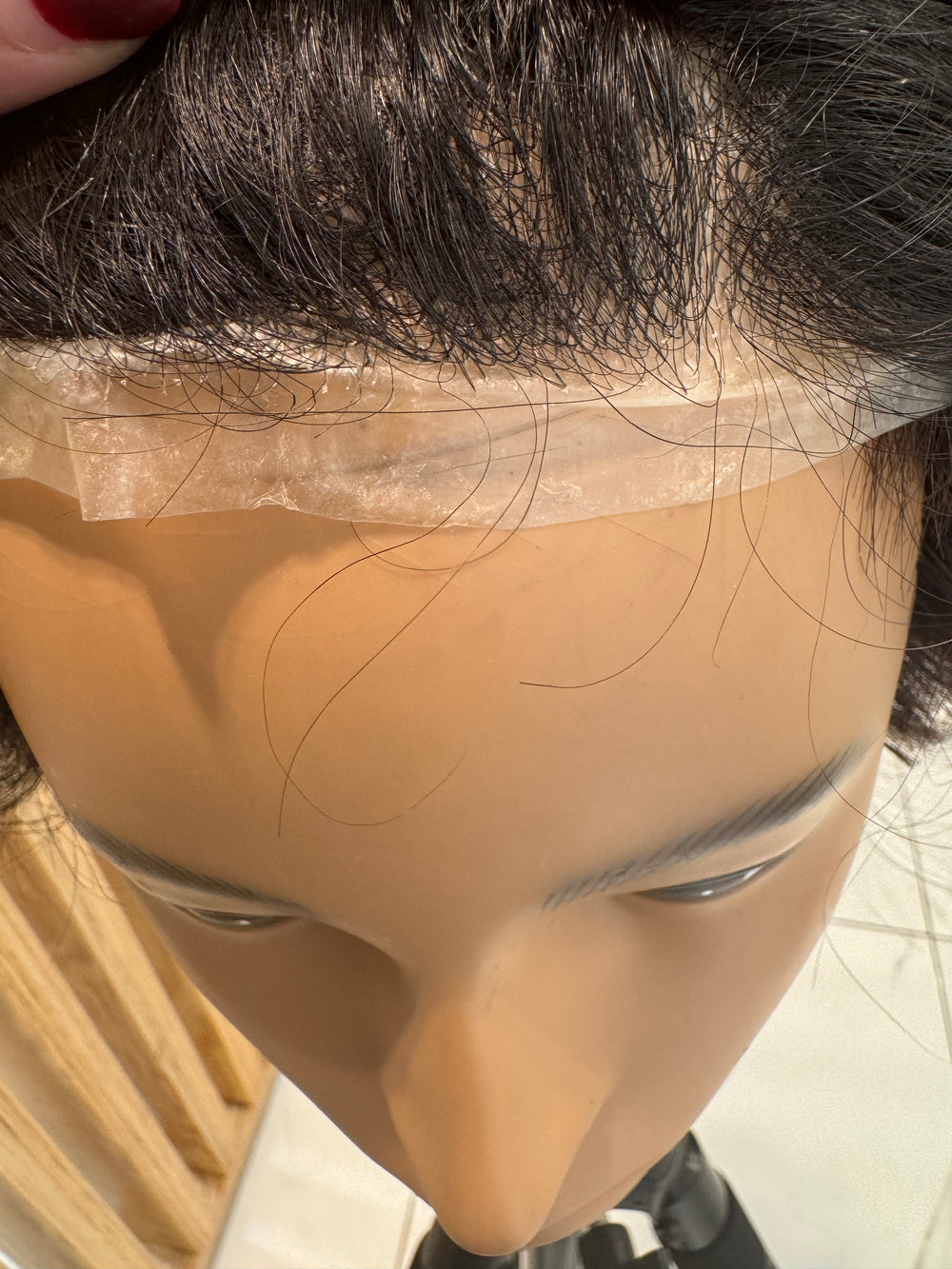 Prothèse capillaire Ultra HD couleur 1C (non remboursable ni échangeable)