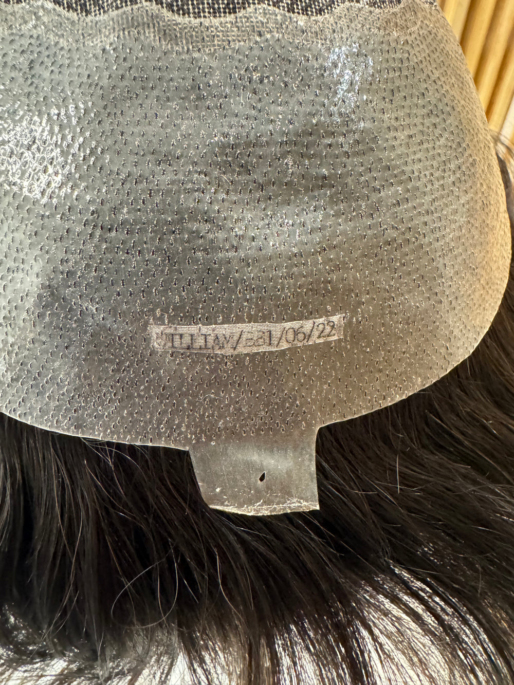 Prothèse capillaire H+ Poly #1B ( non remboursable ni échangeable)