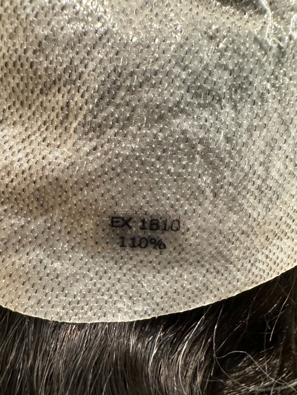 Prothèse capillaire invisible Ultra HD couleur 1B10 (non remboursable ni échangeable)