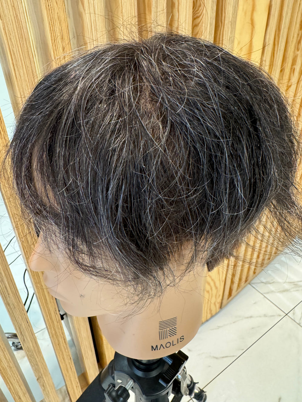 Prothèse capillaire H+ couleur 1B10 (non remboursable ni échangeable)